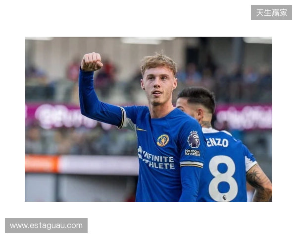 瓦德尔:B费库尼亚状态正佳,帕尔默若来曼联能稳获主力吗?